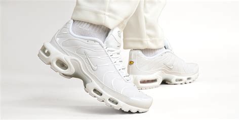 nike tn weiß leder|Foot Locker.